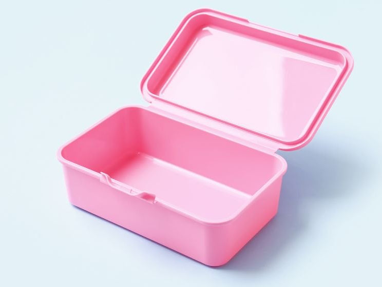 Are These Toxins Living In Your Lunchbox? - innobaby