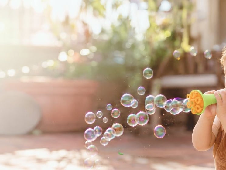 Long-Lasting Screen-Free Play Ideas for Summer - innobaby