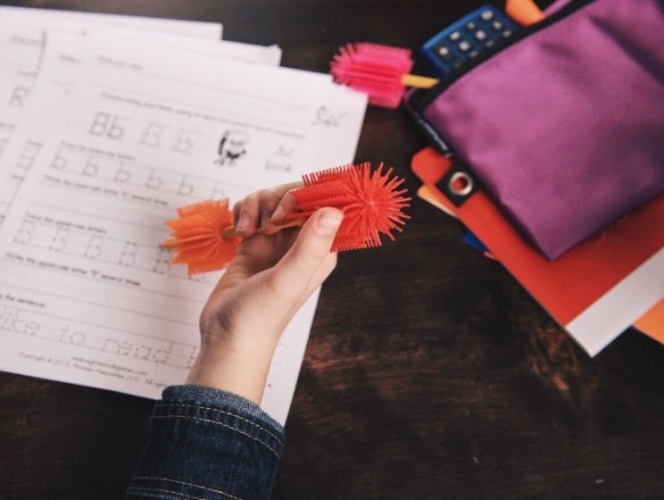 Sensory Overload: The Three Best Sensory Toys For School - innobaby