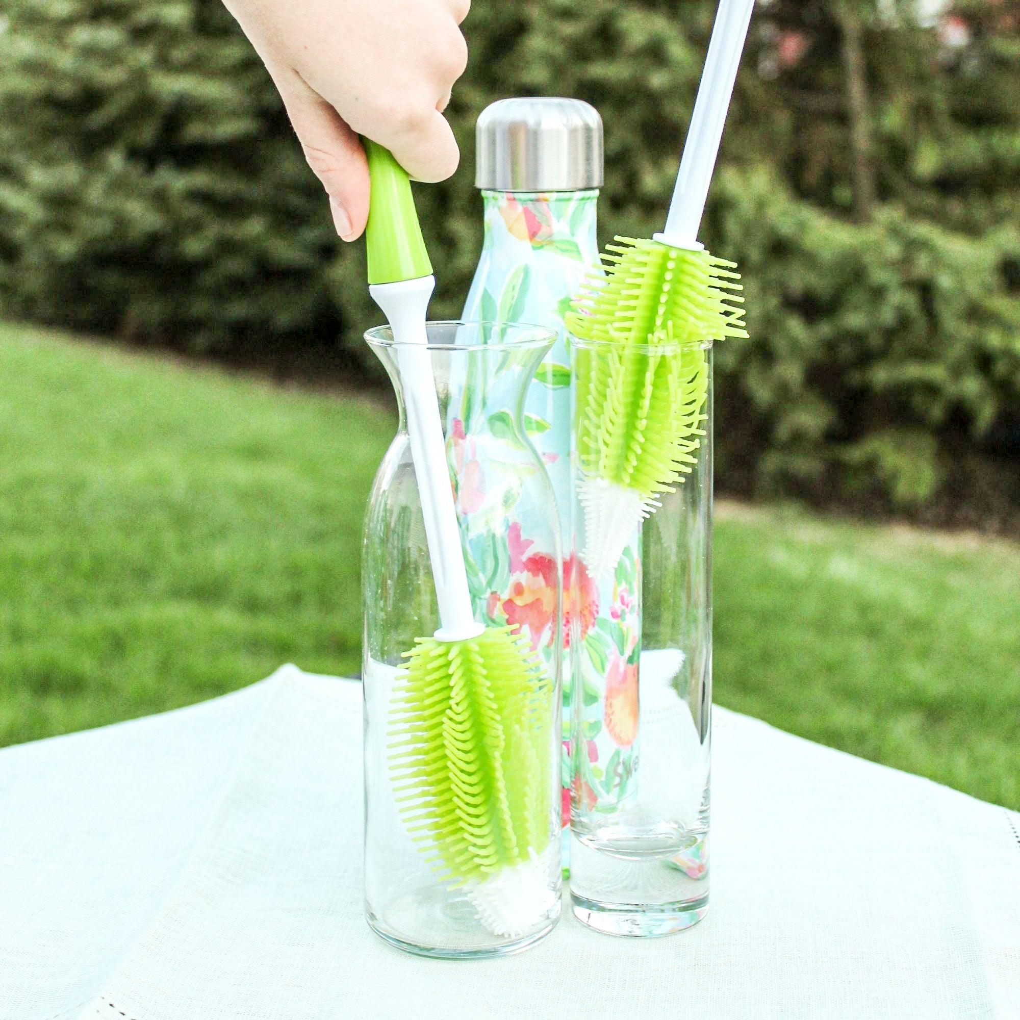 2-in-1 Silicone Bottle Brush - innobaby