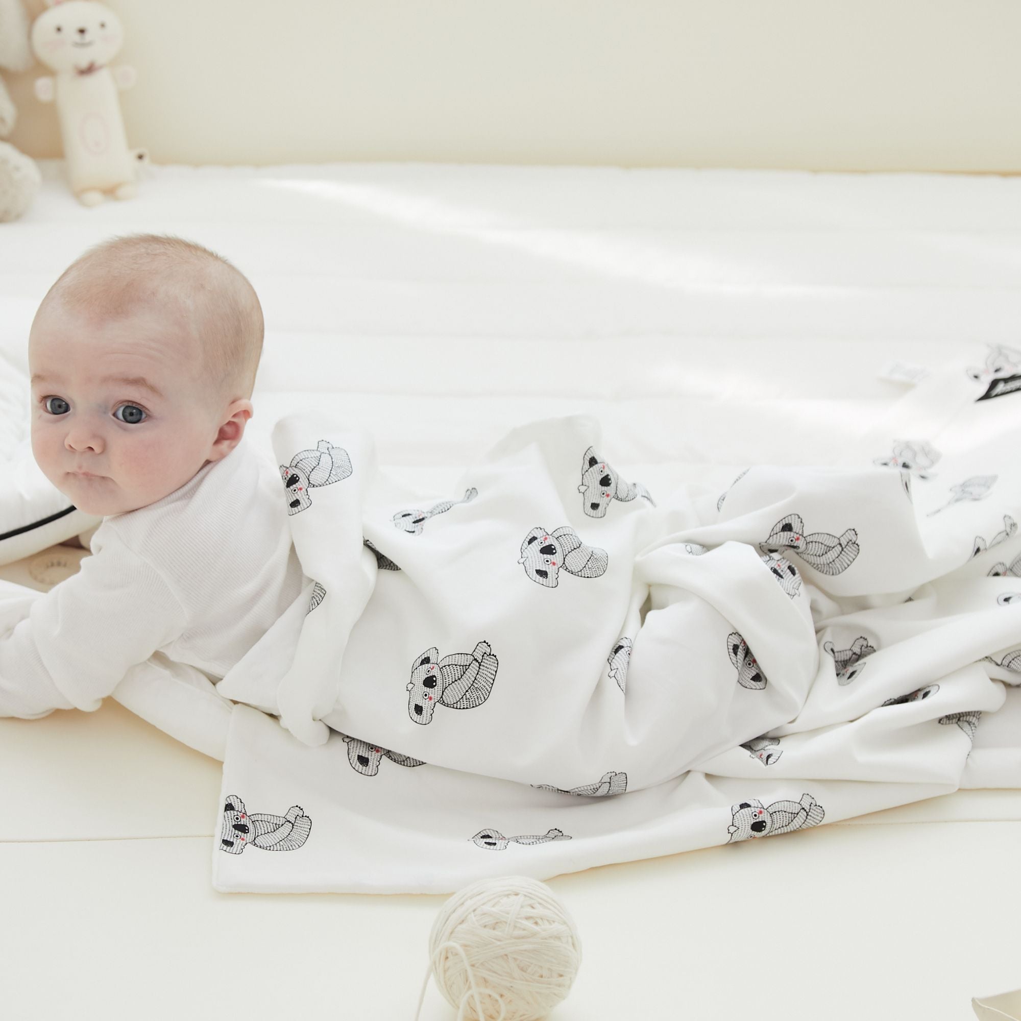 Cotton Embossed Minky Blanket - innobaby