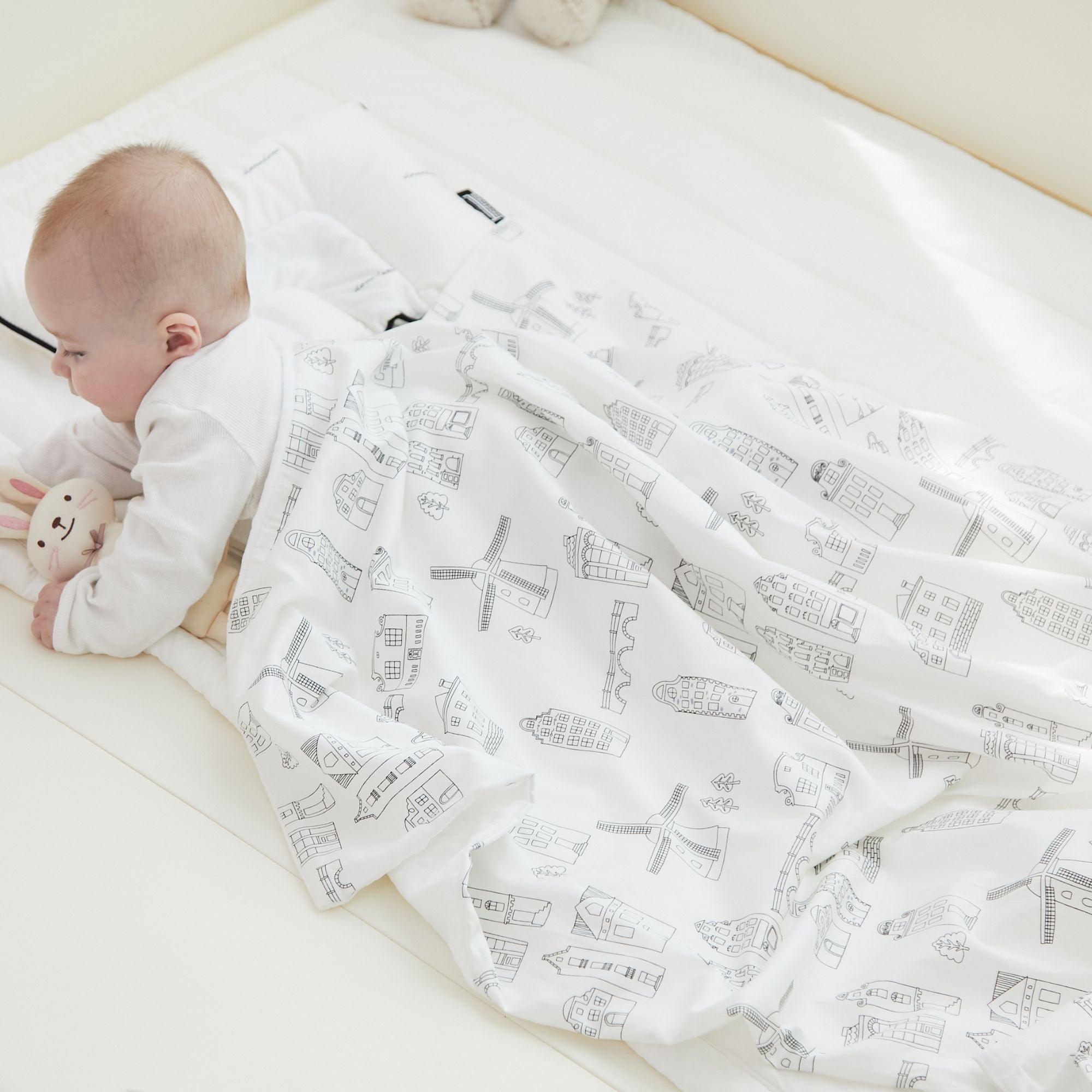 Cotton Embossed Minky Blanket - innobaby