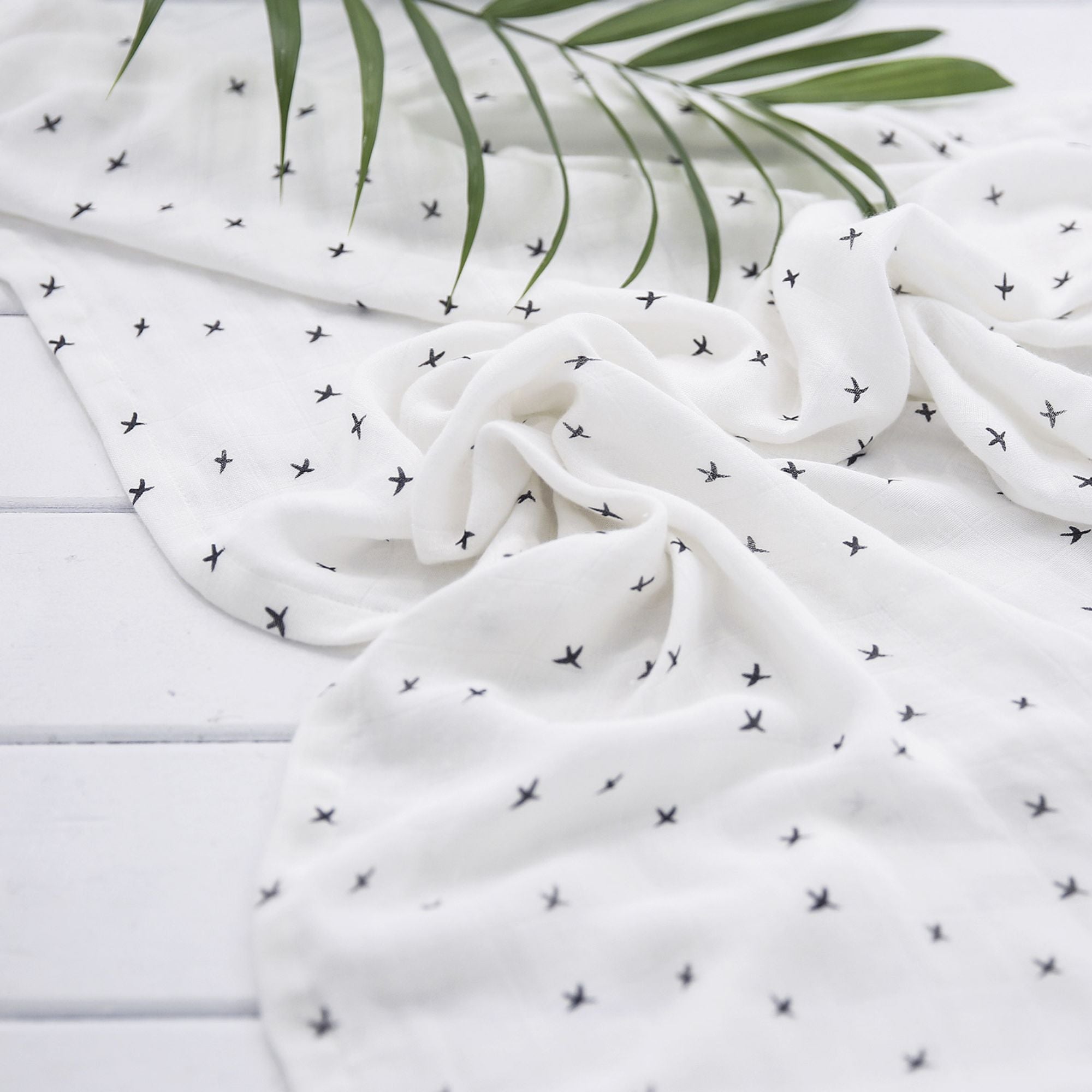 Dono & Dono Bamboo Cuddle Blanket - innobaby