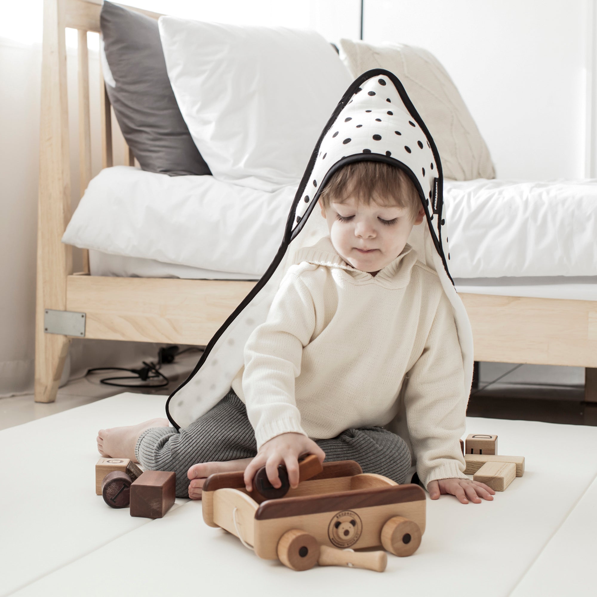 Dono & Dono Muslin Cotton Hooded Towel - innobaby