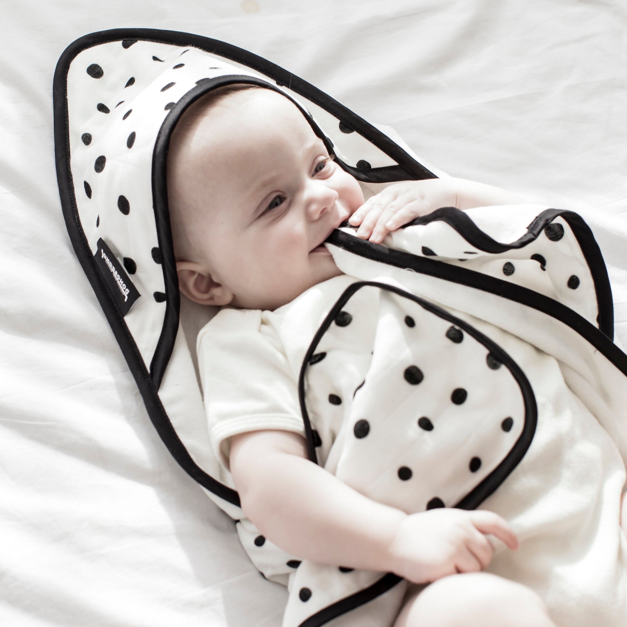 Dono & Dono Muslin Cotton Hooded Towel - innobaby
