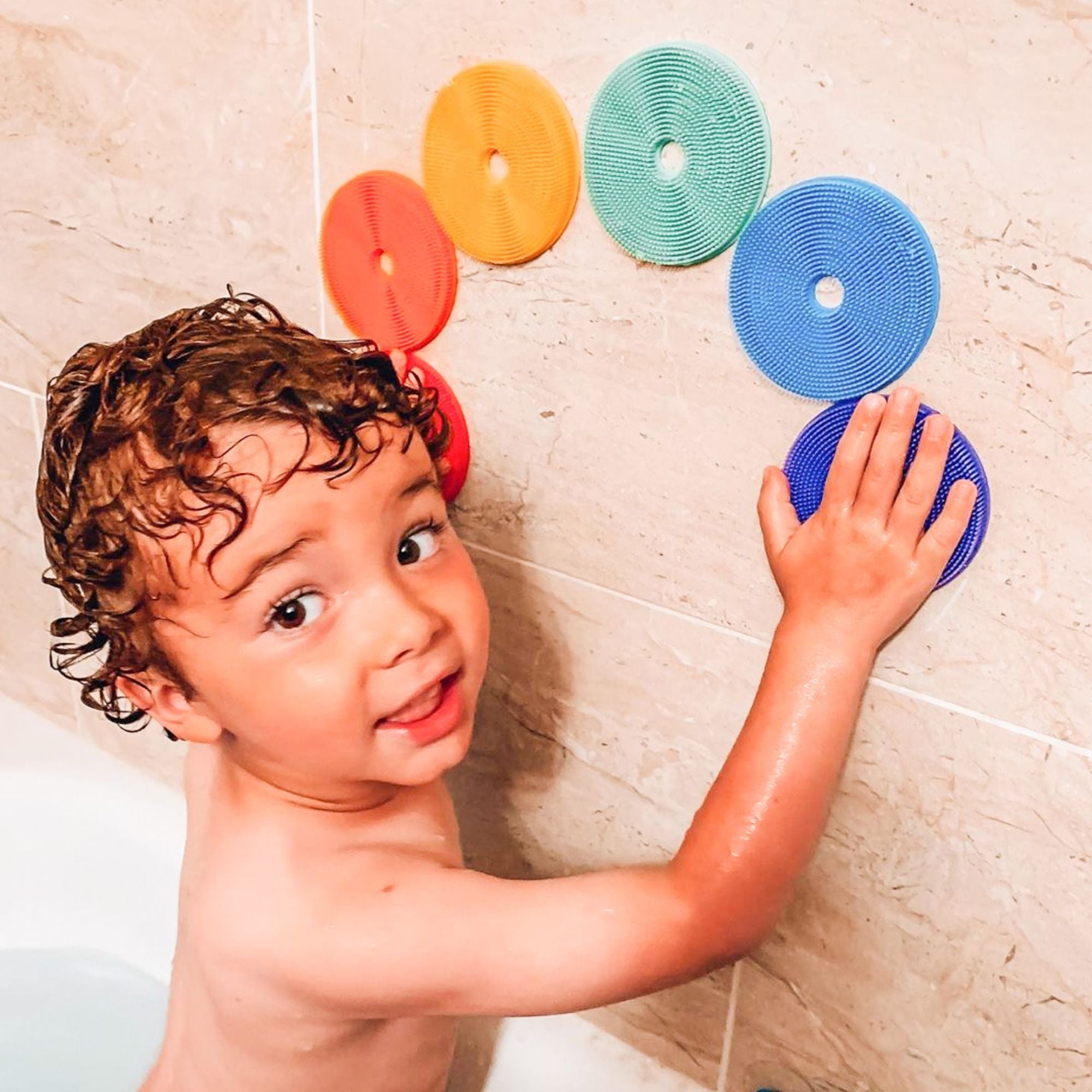 Innobaby Rainbow Bath Sensory Scrub - innobaby