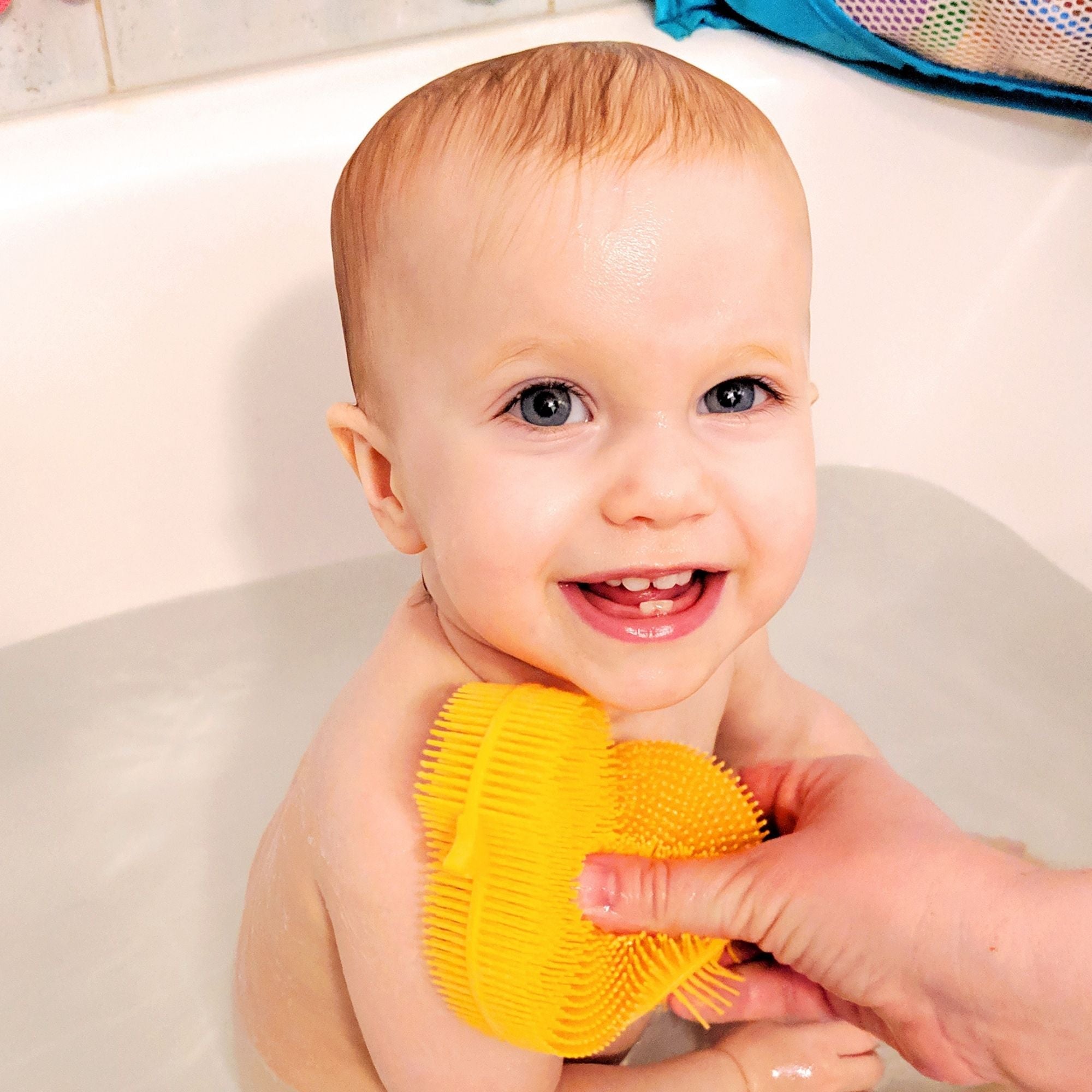 Innobaby Silicone Duck Bath Scrub - innobaby