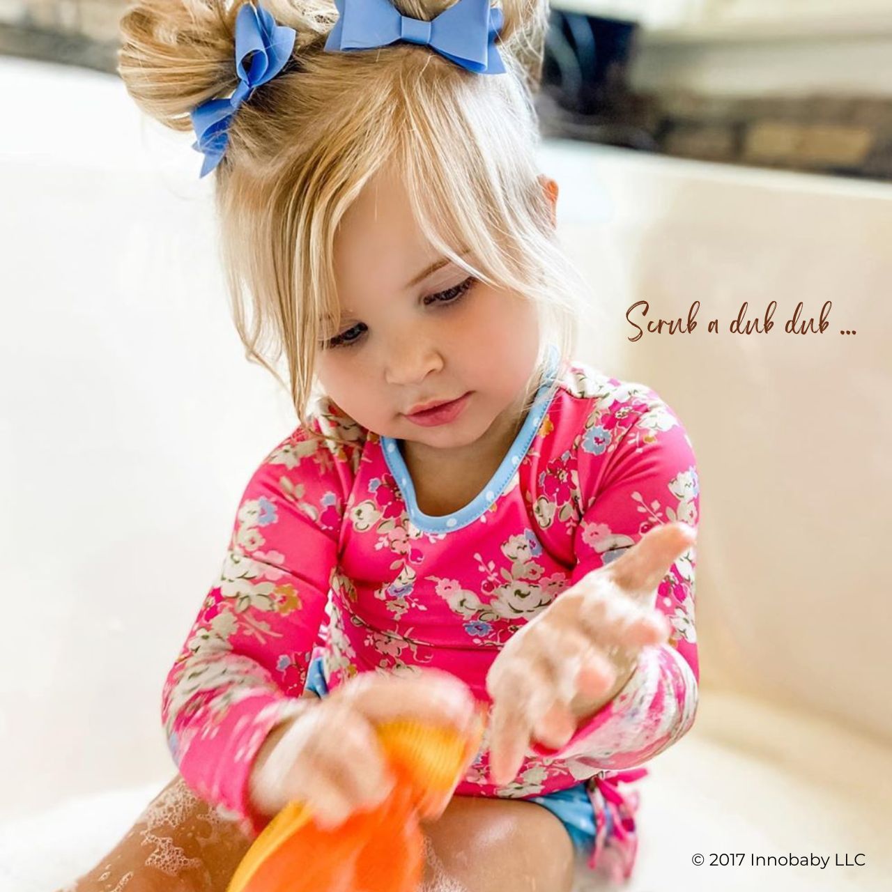 Innobaby Silicone Fish Bath Scrub - innobaby