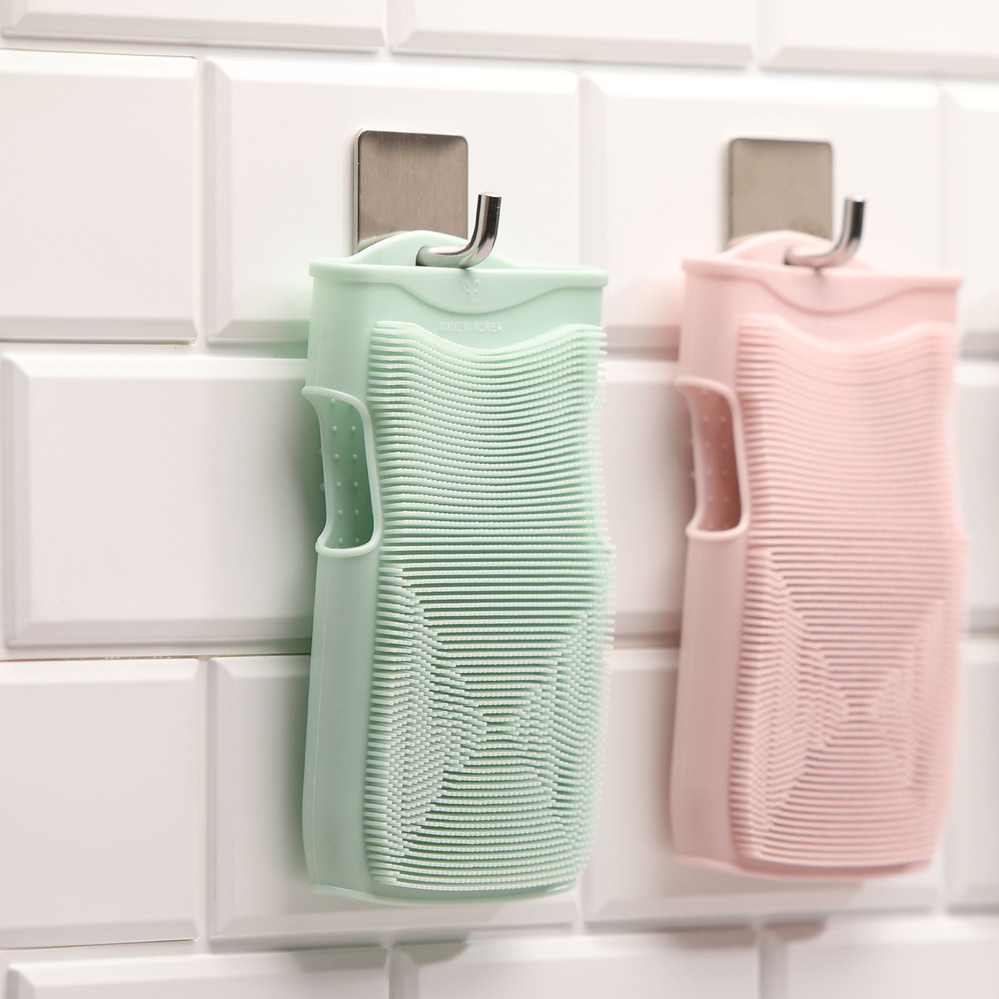 Innobaby Silicone Massage Mitt - innobaby