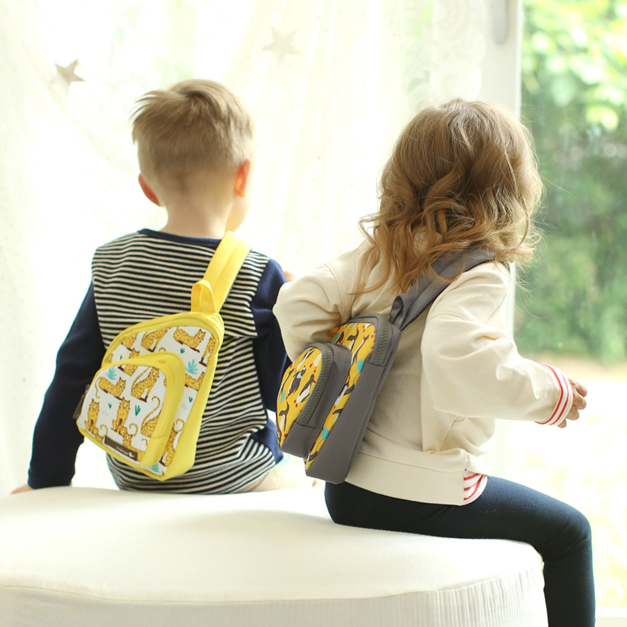 Kinderspel Insulated Sling Bag - innobaby