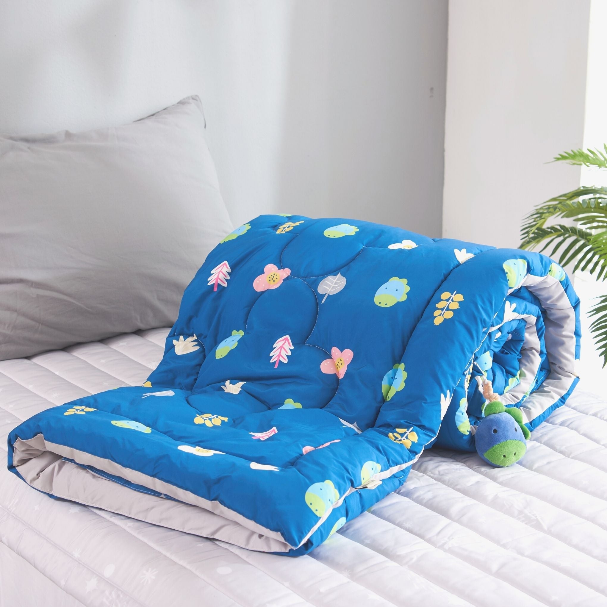Microfiber Quilted Comforter / Twin size - innobaby