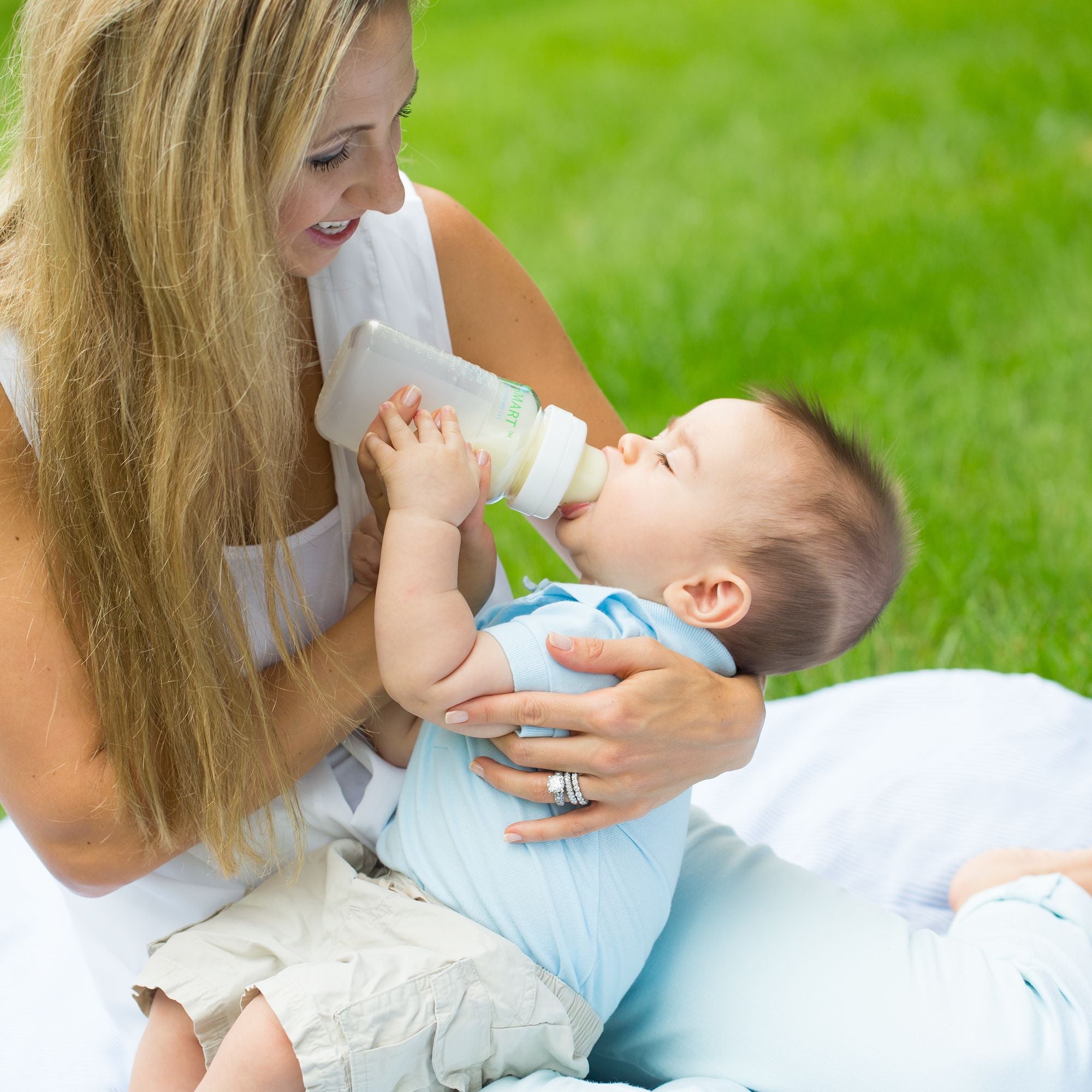 Nursin' SMART 9 oz Nurser w/ Stage 2 Natural Nipple - innobaby