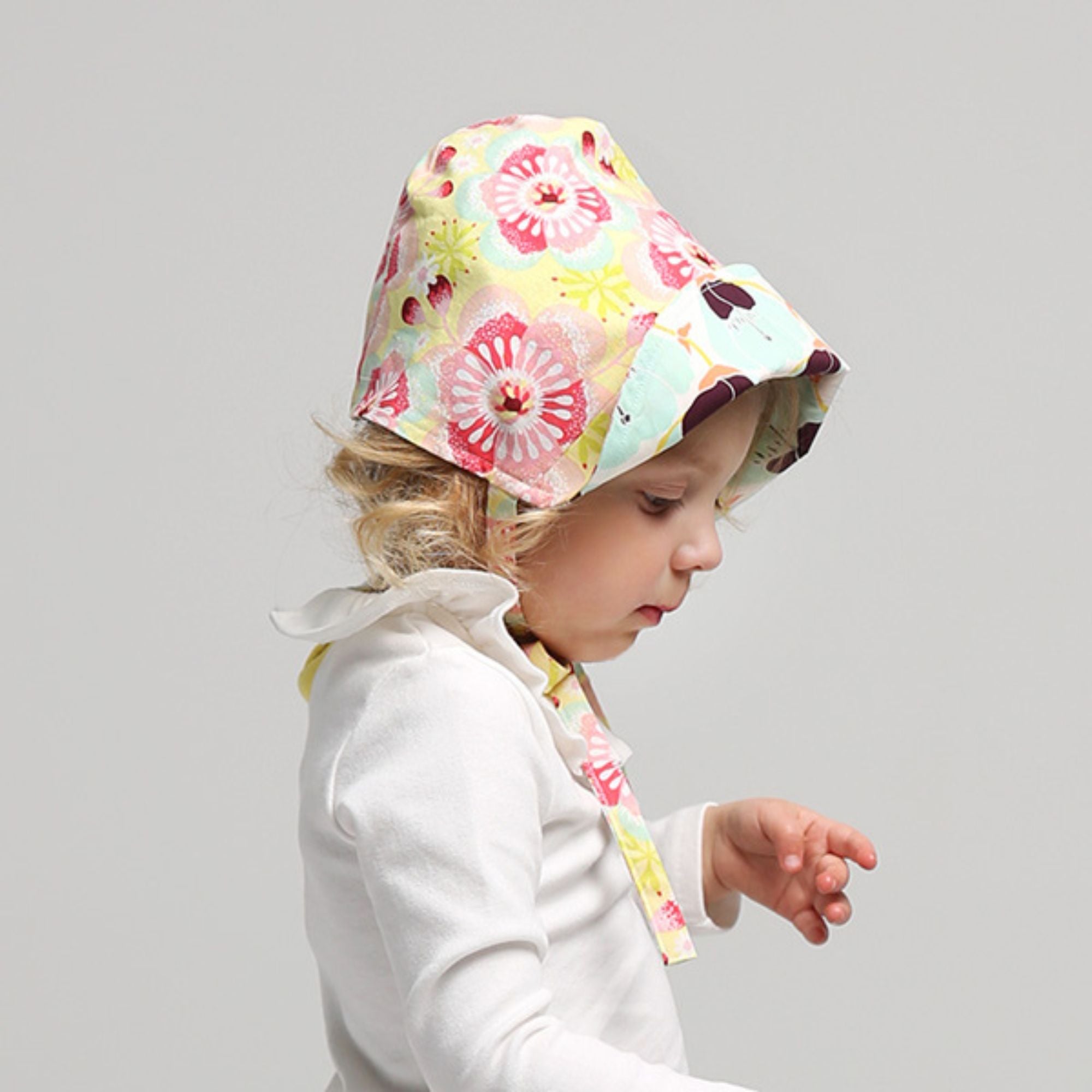 Reversible Cotton Bonnet - innobaby