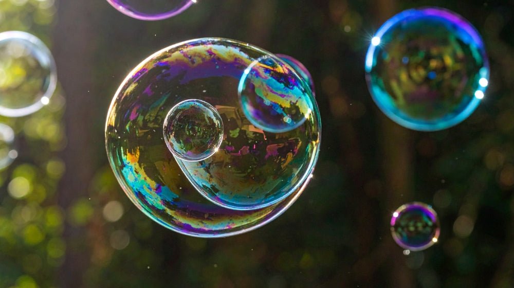 Do You Know What's In Bubble Solution? Here's the Bubble Breakdown - innobaby