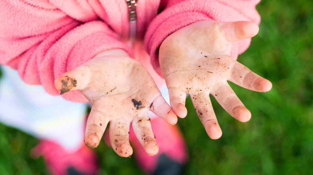 Toddler Mom Summer Cleaning Hacks - innobaby