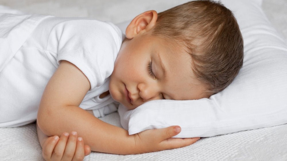 Transitioning to a Big Kid Bed: 3 Must-Have Tips - innobaby