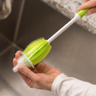 all-groups 2-in-1 Silicone Bottle Brush - innobaby