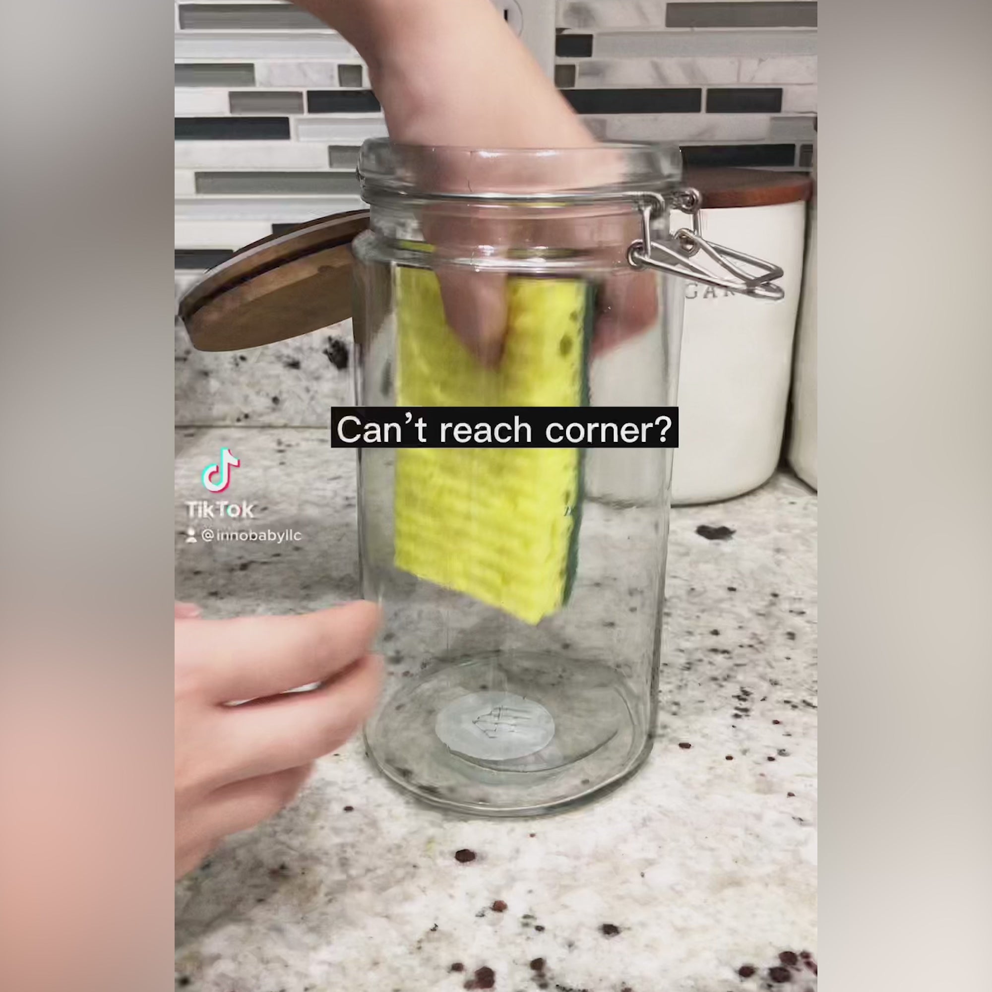 2-in-1 Silicone Bottle Brush-feature video