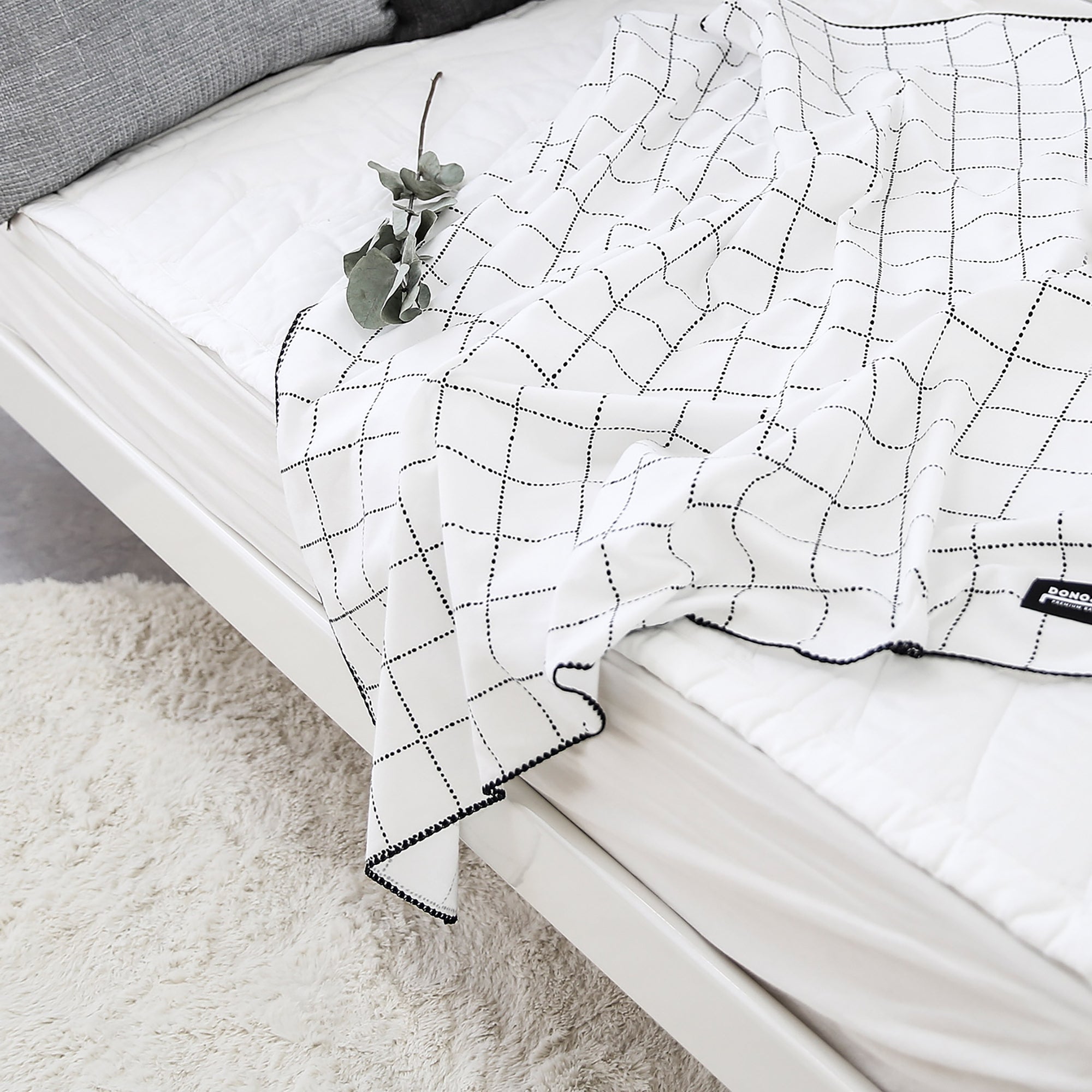 Dono & Dono Cotton Flannel Baby Blanket - innobaby