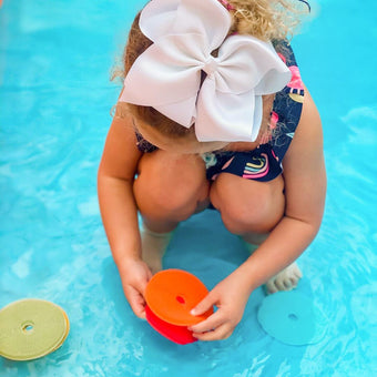 all-groups Innobaby Rainbow Bath Sensory Scrub - innobaby